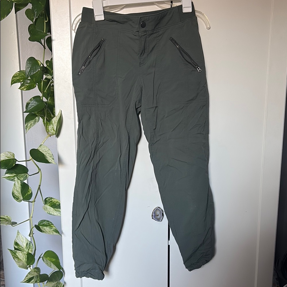 Athleta Olive Ankle-Length Pants